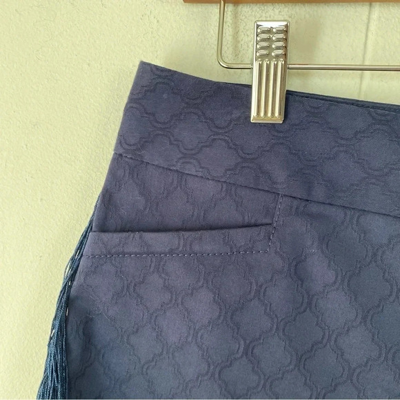 Lilly Pulitzer Womens Size 2 Navy Blue Ellie 4" Shorts Fringe Side Detail 26759 - Picture 6 of 15